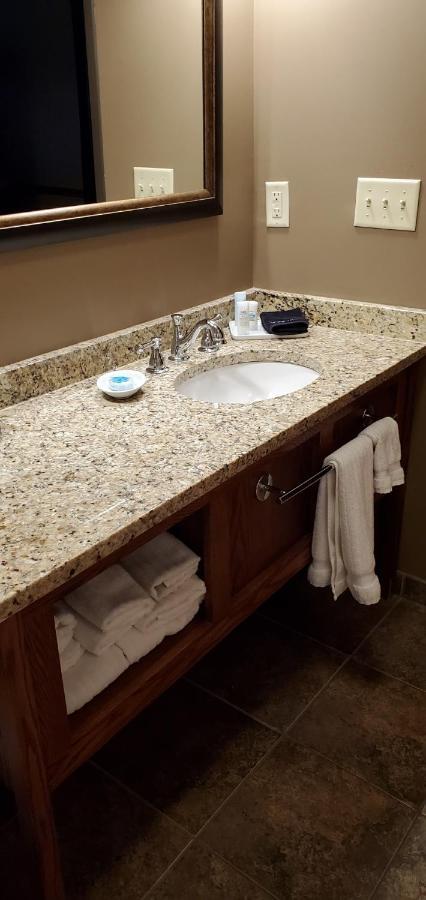 Timberlake Lodge Grand Rapids Extérieur photo